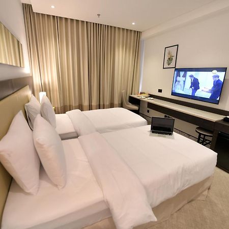 Carlton Tower Hotel Kuwait Kuwait City Bagian luar foto